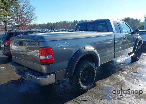 2004 Ford F-150 Xl/Xlt z USA, uszkodzony, nr VIN 1FTVX14534NB18226